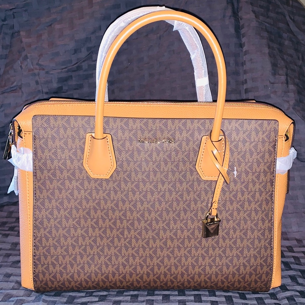 Michael Kors Mercer Large Satchel